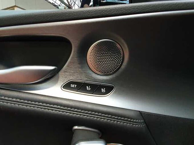 Kia Stinger 3.3 T-GDi 4WD GT ISG