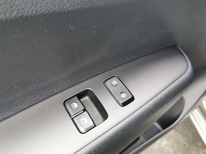 Kia Picanto 1.2i Easy Automaat *GRATIS BIV*